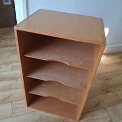 free shelves for papers