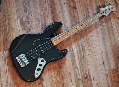 1998 Fender American Jazz Bass w/Deacci Pickups (Delivery available)