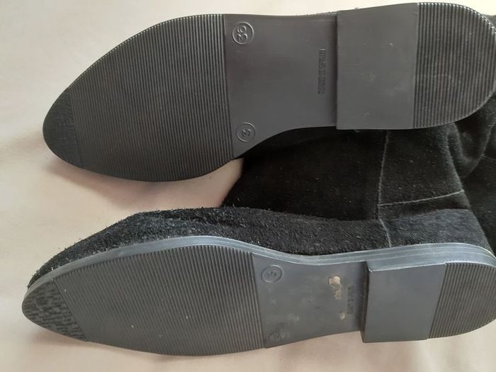 Final reduction knee booths