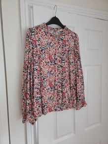 Pretty Ladies Shirt