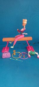 Barbie gymnast & set