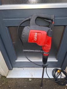 Hilti te76 drill  breaker warranty 6-months, receipt