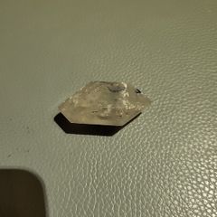 Quartz crystal double pointed