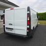 2016 Renault Trafic Image 2