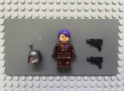 lego Star Wars sw1302 Sabine Wren minifigure- Dark Brown Armor, Helmet