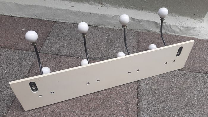 Coat rack
