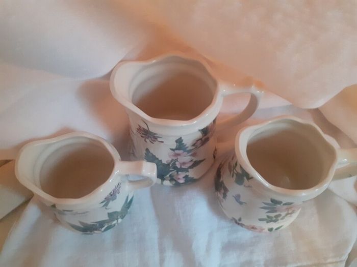 Ballyporeen Wildflower Jugs.