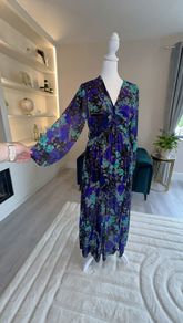 Brand-new Jenny Wren Ladies Floral Long-sleeve Dress