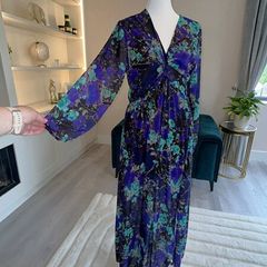 Brand-new Jenny Wren Ladies Floral Long-sleeve Dress