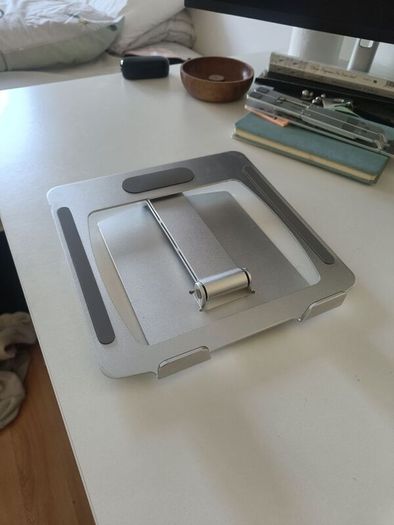 Foldable Laptop Stand