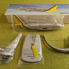 Germanwings 1:200 scale model airplane, Airbus A319 aircraft, NEW