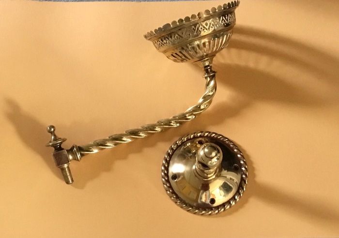 Antique Brass bracket