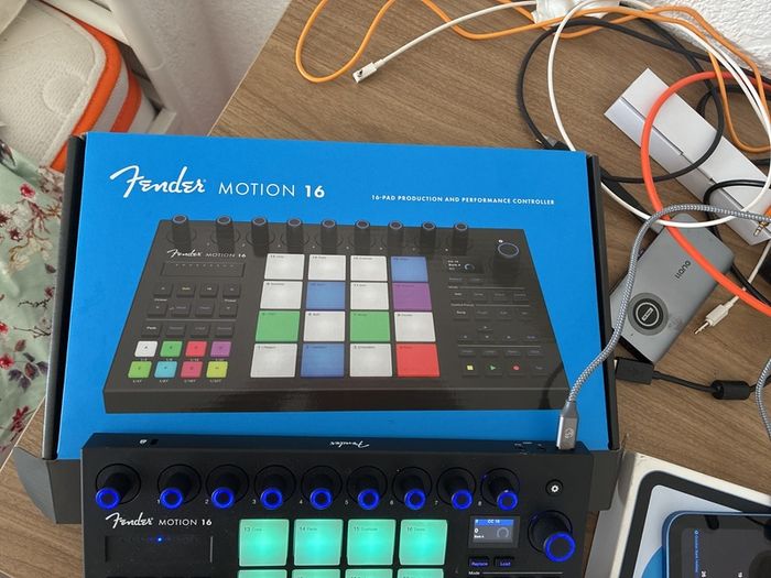 Fender Motion 16 Midi Controller