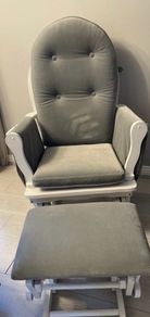 Nursing chair