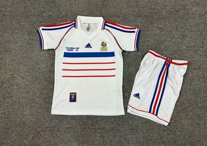 Retro football kits