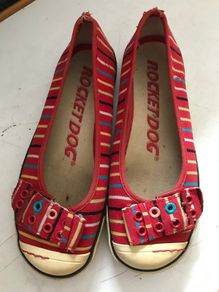 Pre-loved Rocket Dog Red Striped Shoes- Size 4