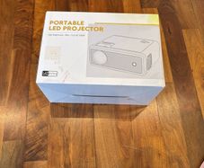 Portable LED Projector Full HD 1080P Brand New