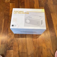 Portable LED Projector Full HD 1080P Brand New