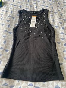 Size S black ribbed top