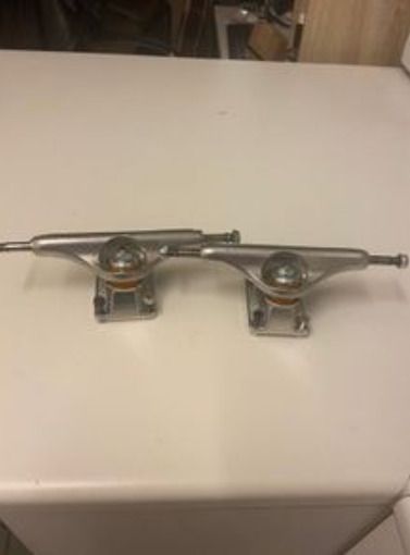 Independent Stage 11 Forged Hollow Silver 144 8.25'' Skateboard Trucks