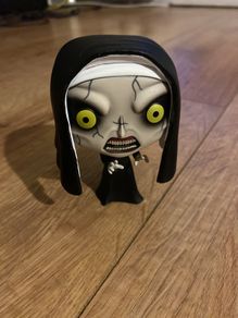 Vinyl pop figure