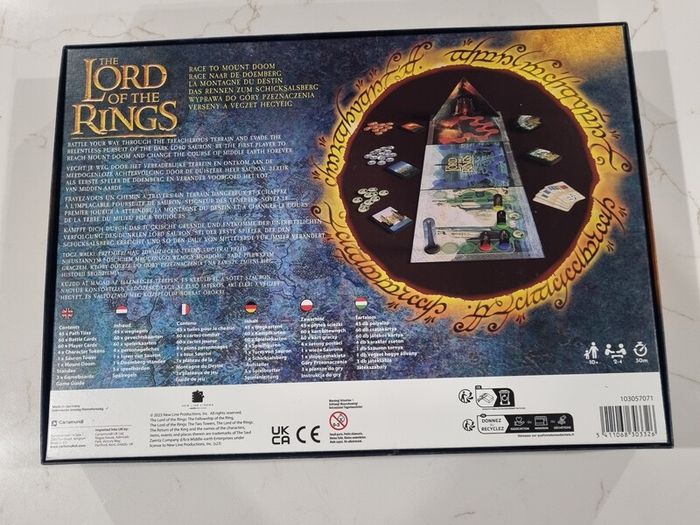 Lord of the Rings: Race to Mount Doom board game
