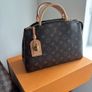 louis vuitton Image 3