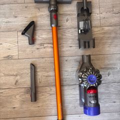Dyson V8 Absolute