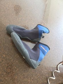 Gola water booties uk9