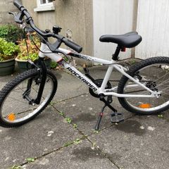 Kids Bike - Rockrider aged 6-9 years