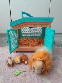 Little live pets