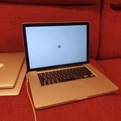 Macbook pro 15  2010 for parts