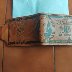 unusual design wallet