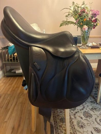 devoucoux saddle