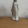 Tengra Valencia Spain Porcelain Figurine Girl with Robe Image 6