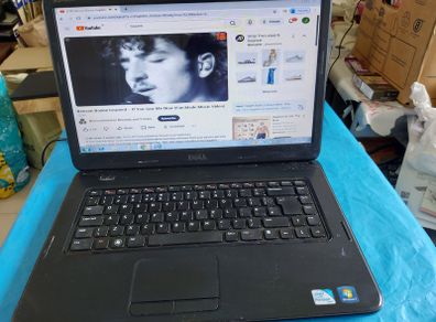DELL INSPIRON N5050, Intel Pentium CPU B970, 2.3GHz, 4GB Ram, 300GB HDD, Windows 7, Mozilla Firefox, Chrome and VLC