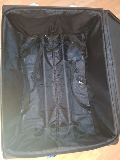 Tripp suit case