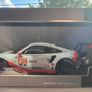 Ixo 1:18 Porsche 911 RSR Daytona 2018 - Diecast Metal Image 7