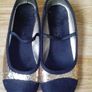 Black/ Glitter Shoes.  Junior 10 Image 2