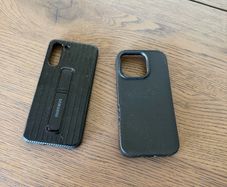 Phone case iPhone and official Samsung