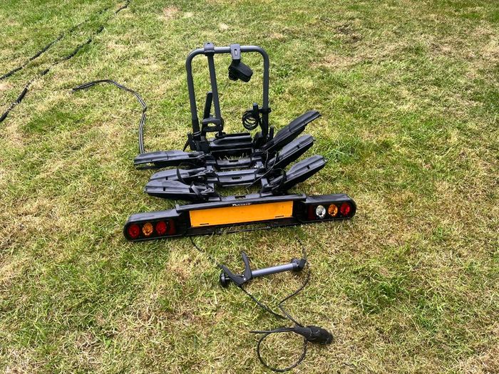 Tow Bar Mounted Bike Rack For 3 Bikes Peruzzo Pure Instinct
