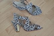 ladies sandals