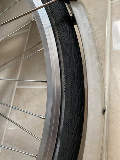 Woman or mens Hi-nelly bike