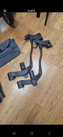 Egg2 Complete Travel System - professionally cleaned prior to selling. Any further questions please ask.