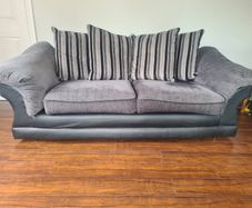 3 seater and 2 seater sofa suite