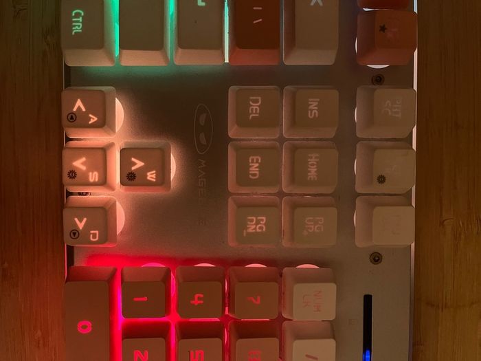 Backlit laptop keyboard
