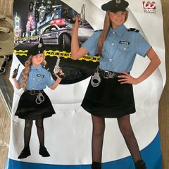 Girls costume
