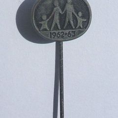 CHRISTIAN FAMILY WEEK 1962 (Anglican Church) - a promotional stickpin
