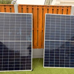 2 solar panels 350w each