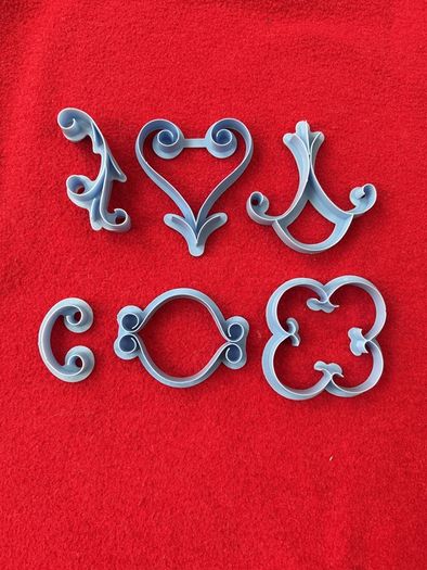 cake decorating tools